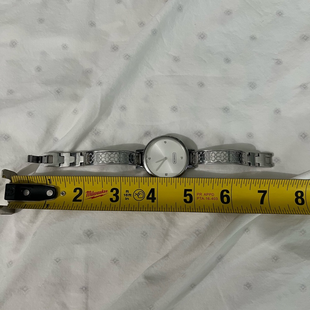 COACH Ladies Silver Watch - EUC - Picture 9 of 13